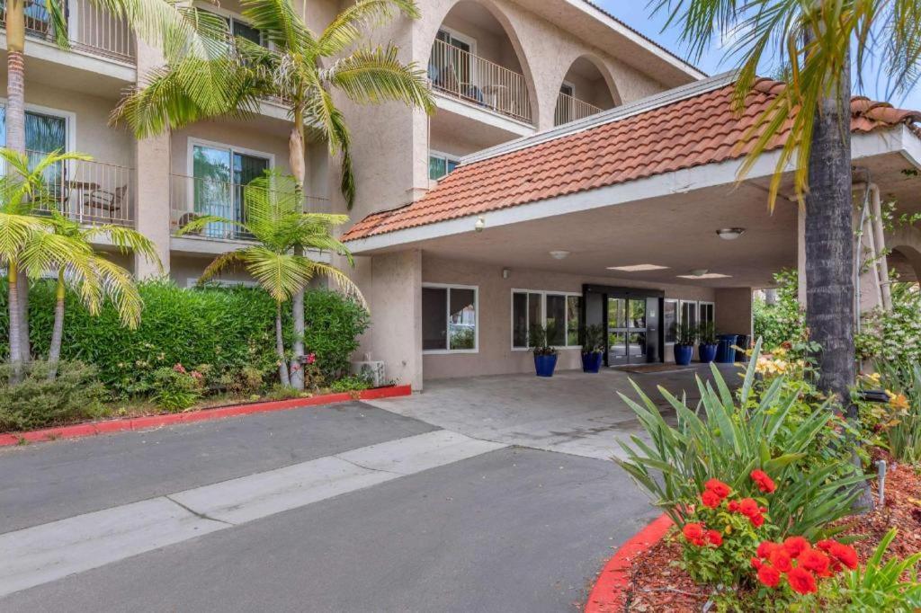 Comfort Inn Escondido San Diego North County Exterior foto